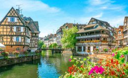 Khung cảnh vừa cổ điển vừa lãng mạn của Strasbourg
